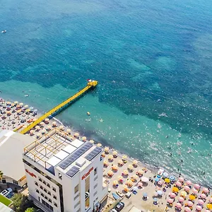 4* Otel Aragosta
